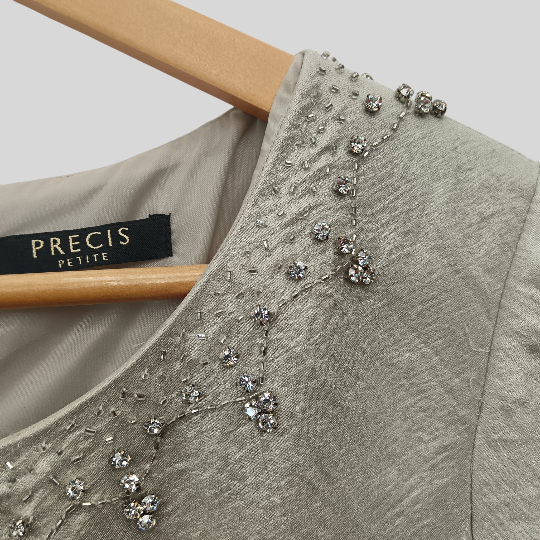 Precis Petite Mother Of Bride Outfit  Champagne Dress With Matching Jacket  UK 16  - Womenswear | Pre-loved - Image 3