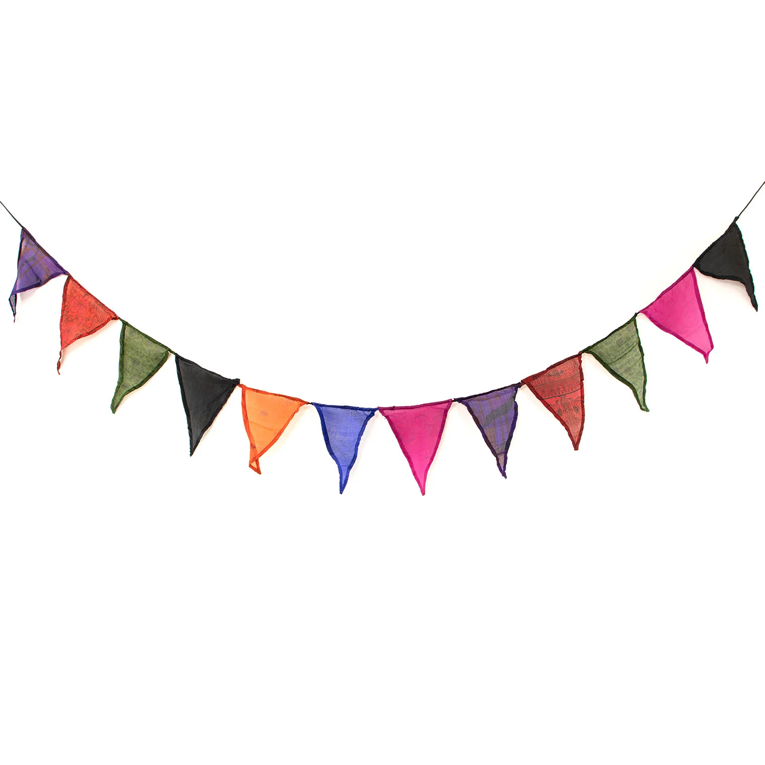 Recycled Sari Bunting - Image 3