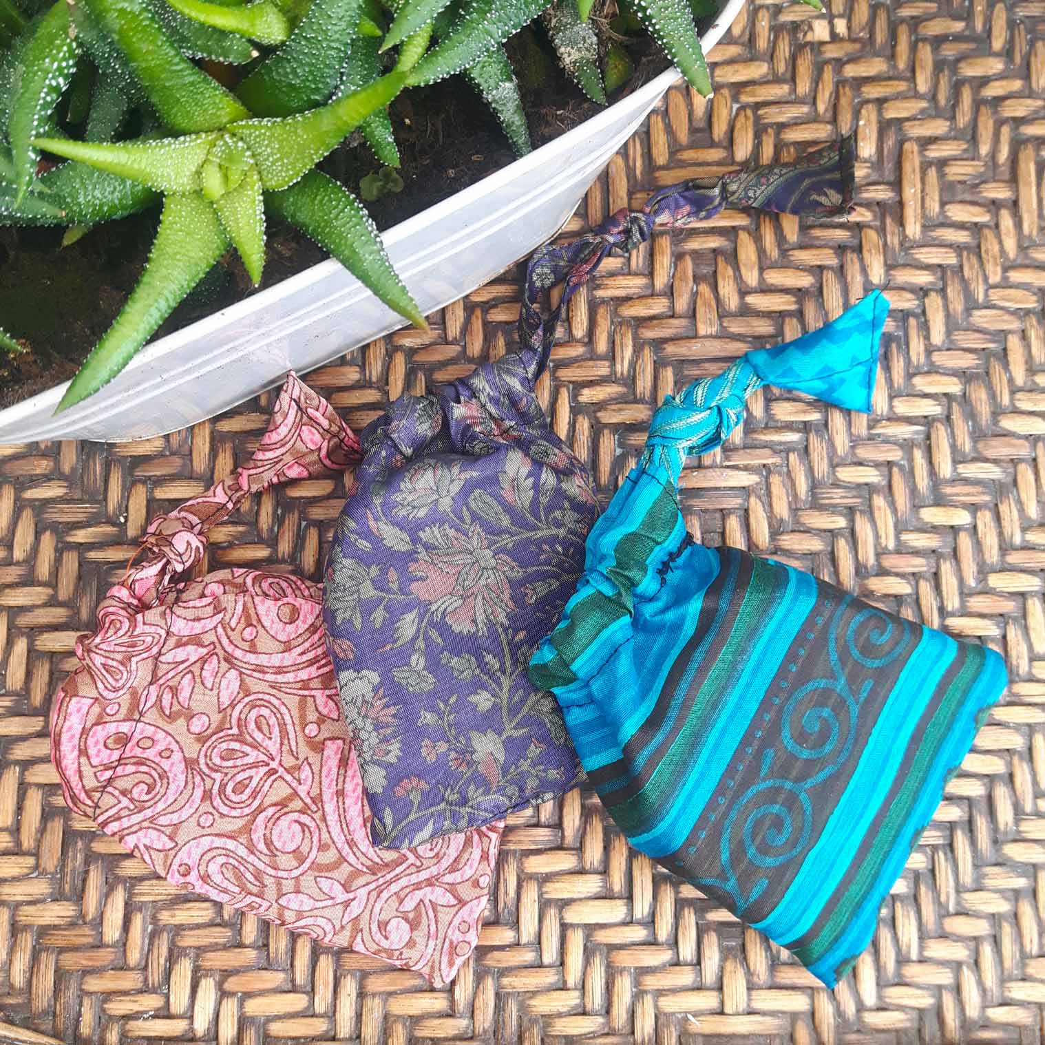 Recycled Sari Eye Mask - Image 5