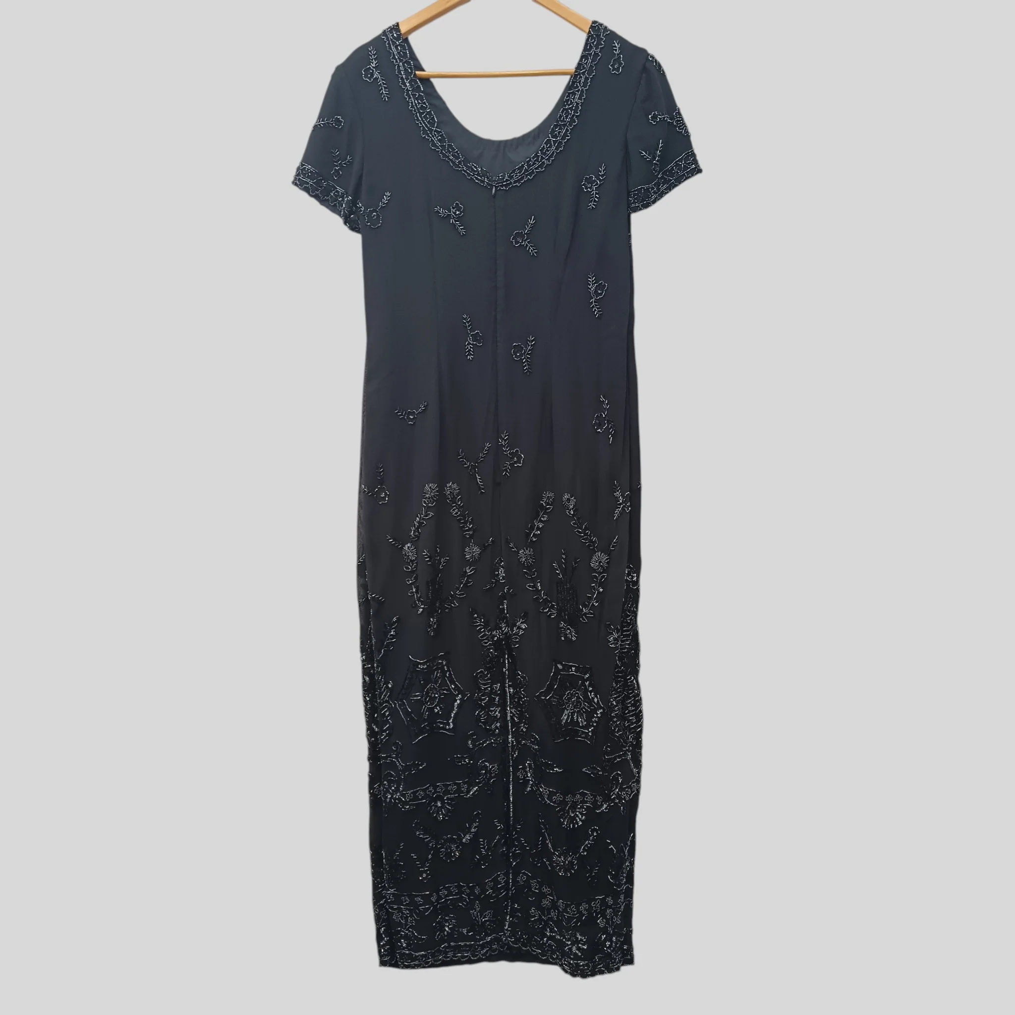 Richards by Mail Navy Embellished Ladies Special Occasion Long Dress Short Sleeve UK 12 Womenswear | Pre-loved - Image 2