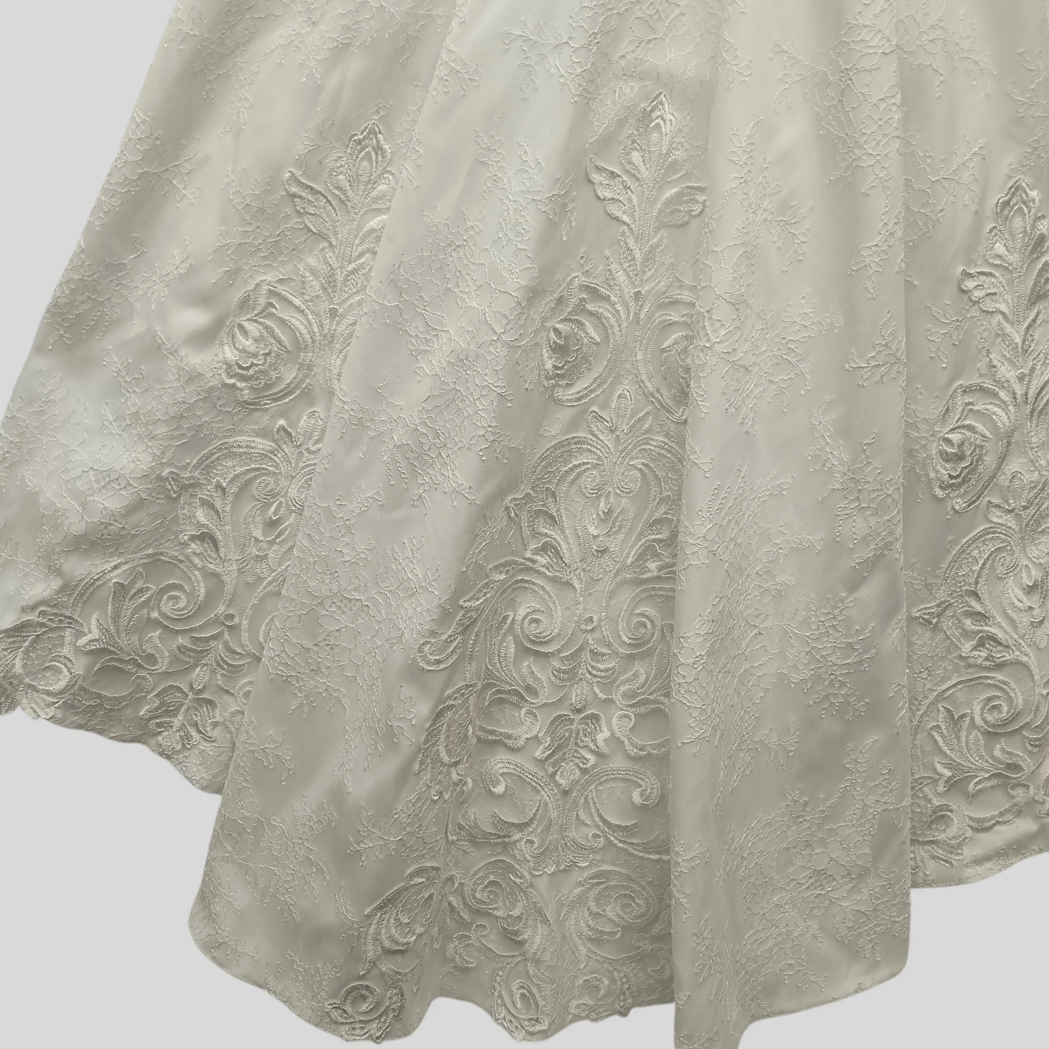 Ricki Dalal Professional Stunning Lacy Rhinestones Hi-low Wedding Dress UK X-Small Womenswear | Pre-loved - Image 5
