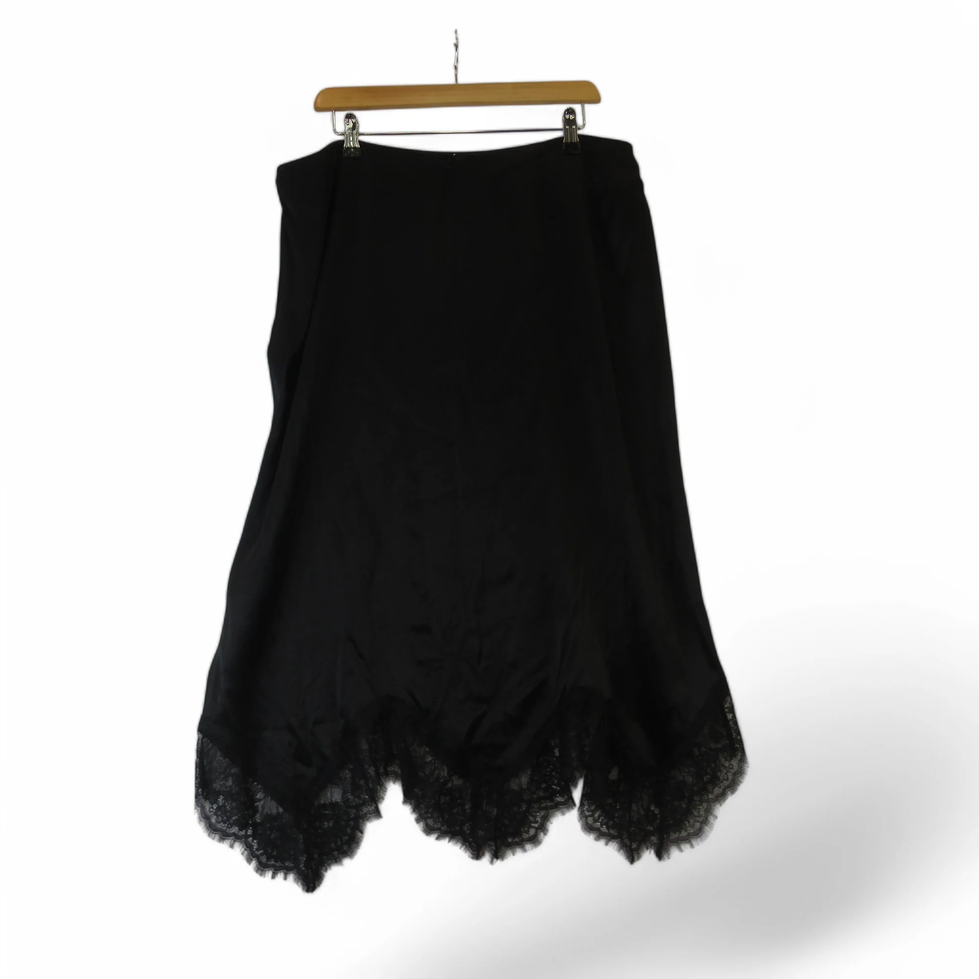 River Island Satin Skirt UK 16 Black Womenswear | Preloved - Image 2