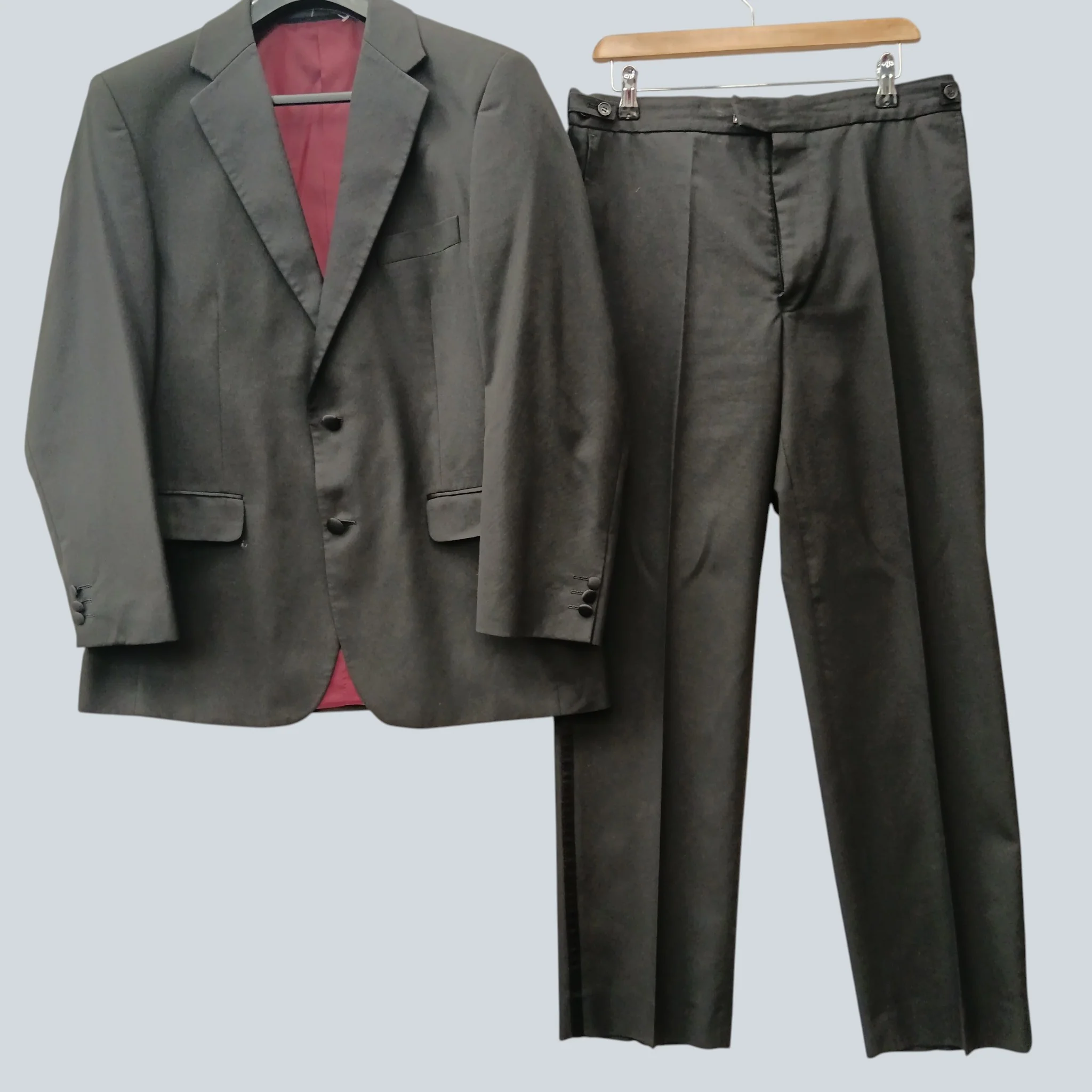Scot & Taylor Fine Tailoring Men's Suit Black Jacket  42" Trousers 34"x 30" Menswear | Pre-loved