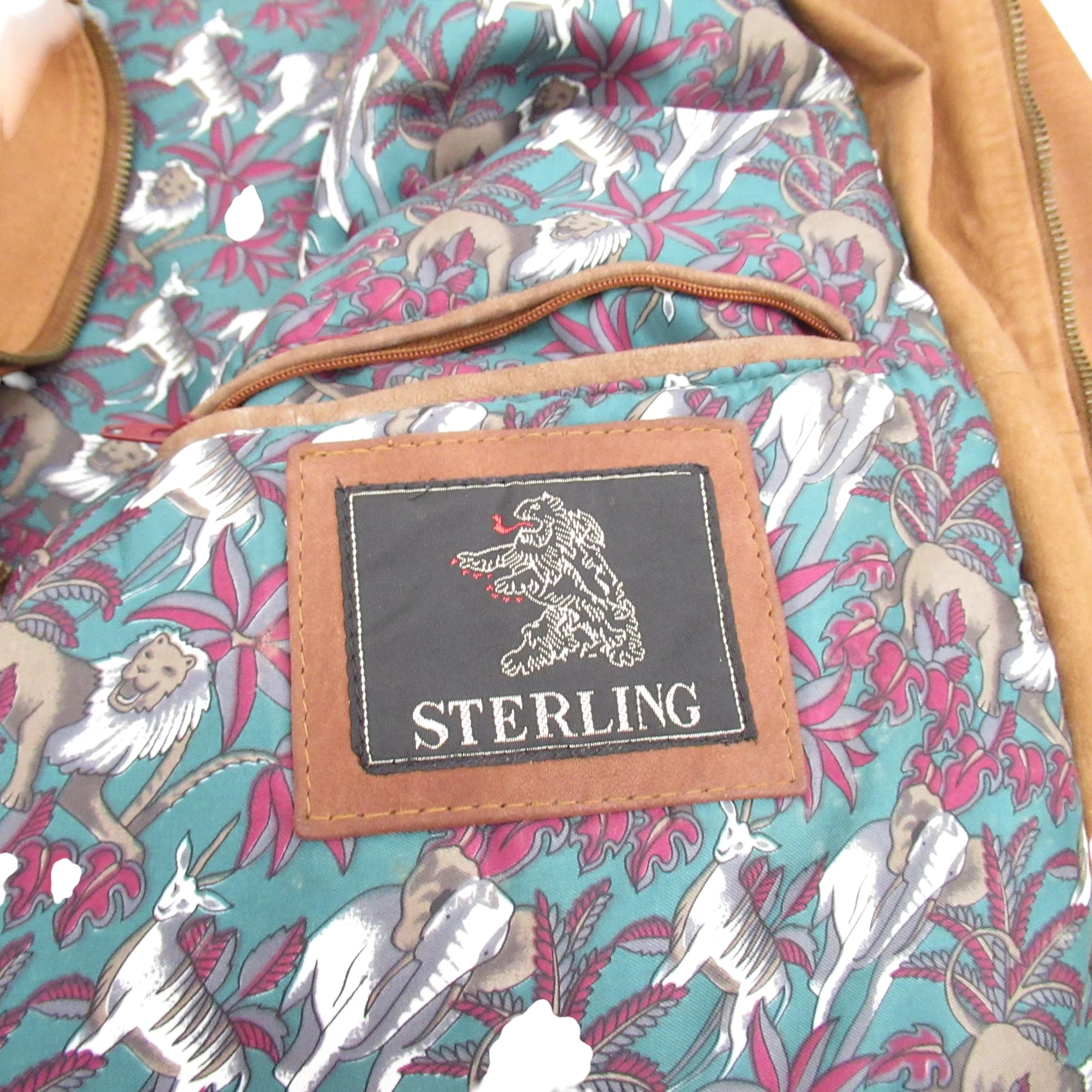 Sterling Vintage Suede Coat Camel XL Menswear| Pre-loved - Image 6