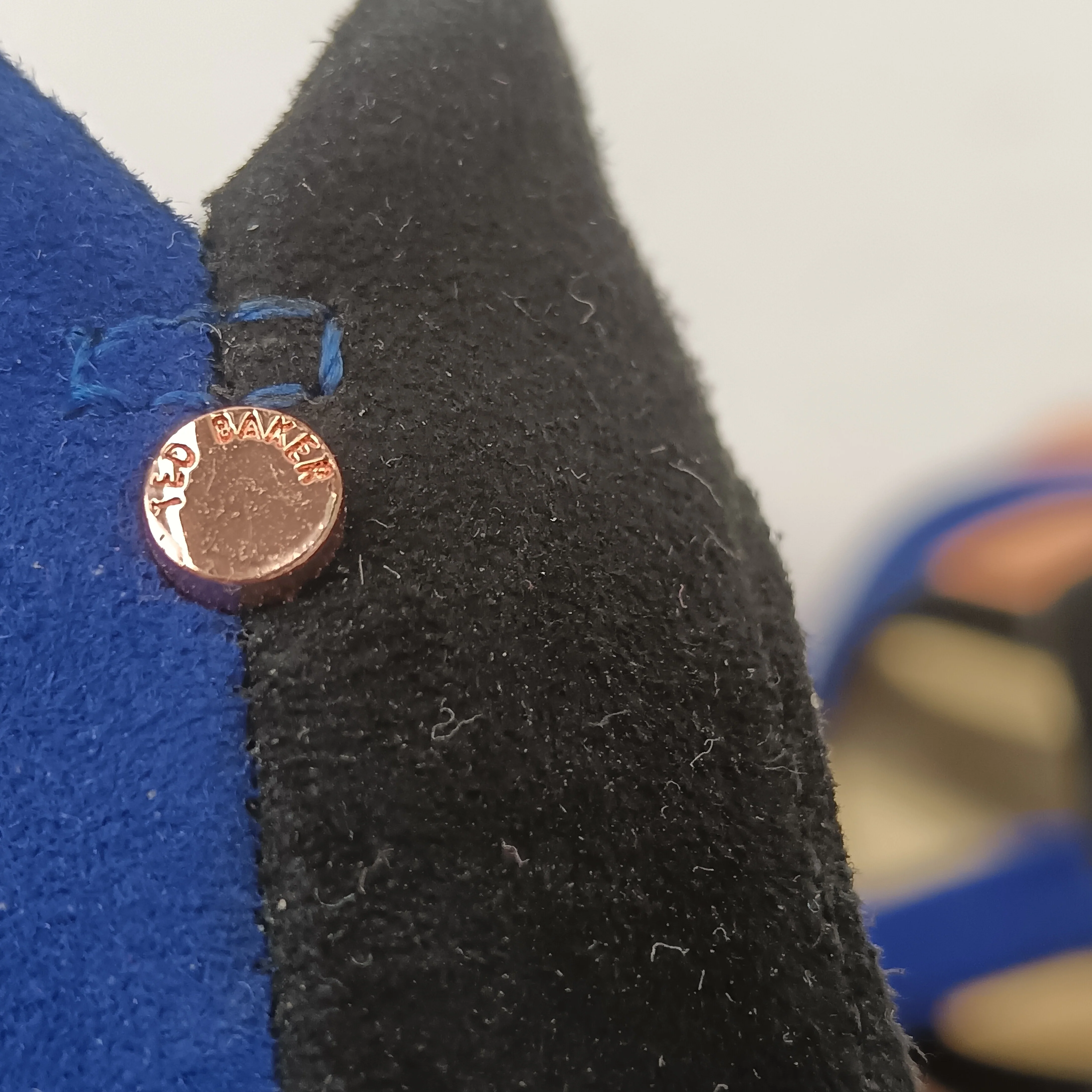Ted Baker Black And Navy Suede Heeled Sandals UK 4 Womenswear | Pre-loved - Image 5