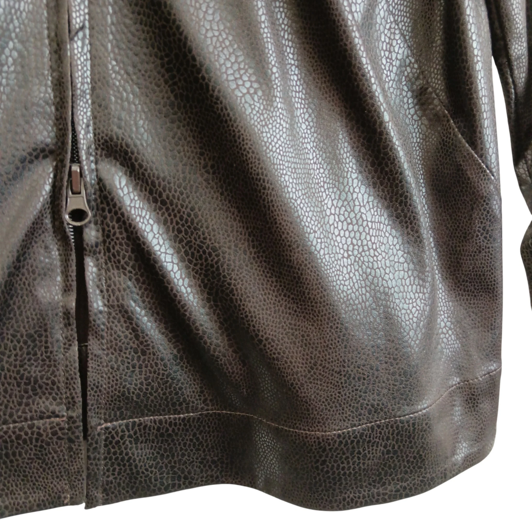 Tru. CITY Dark Brown Animal Pattern  Zip Up Women's Top/ Jacket UK 14 - Womenswear | Pre-loved - Image 4