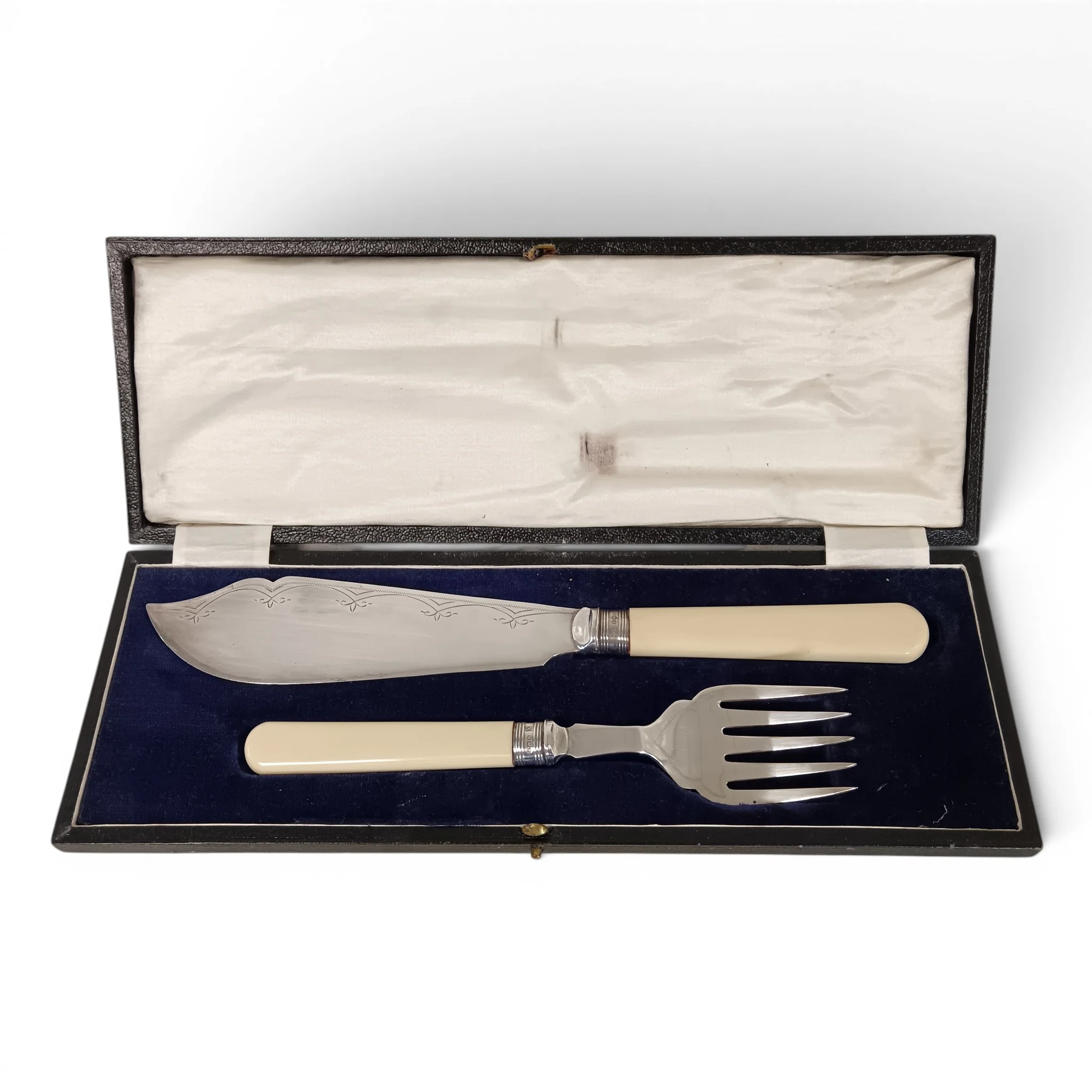 Two Piece Fish Serving Cutlery Set Sterling Silver & EPNS Engraved Design | Pre-loved
