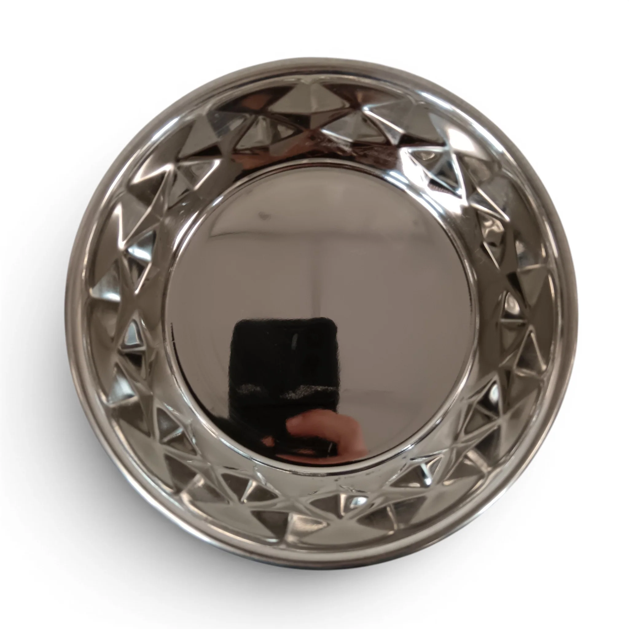 Unbranded Pet Bowl Non-Slip Stainless Steel Textured Mirror Design 14cm | Pre-loved - Image 3