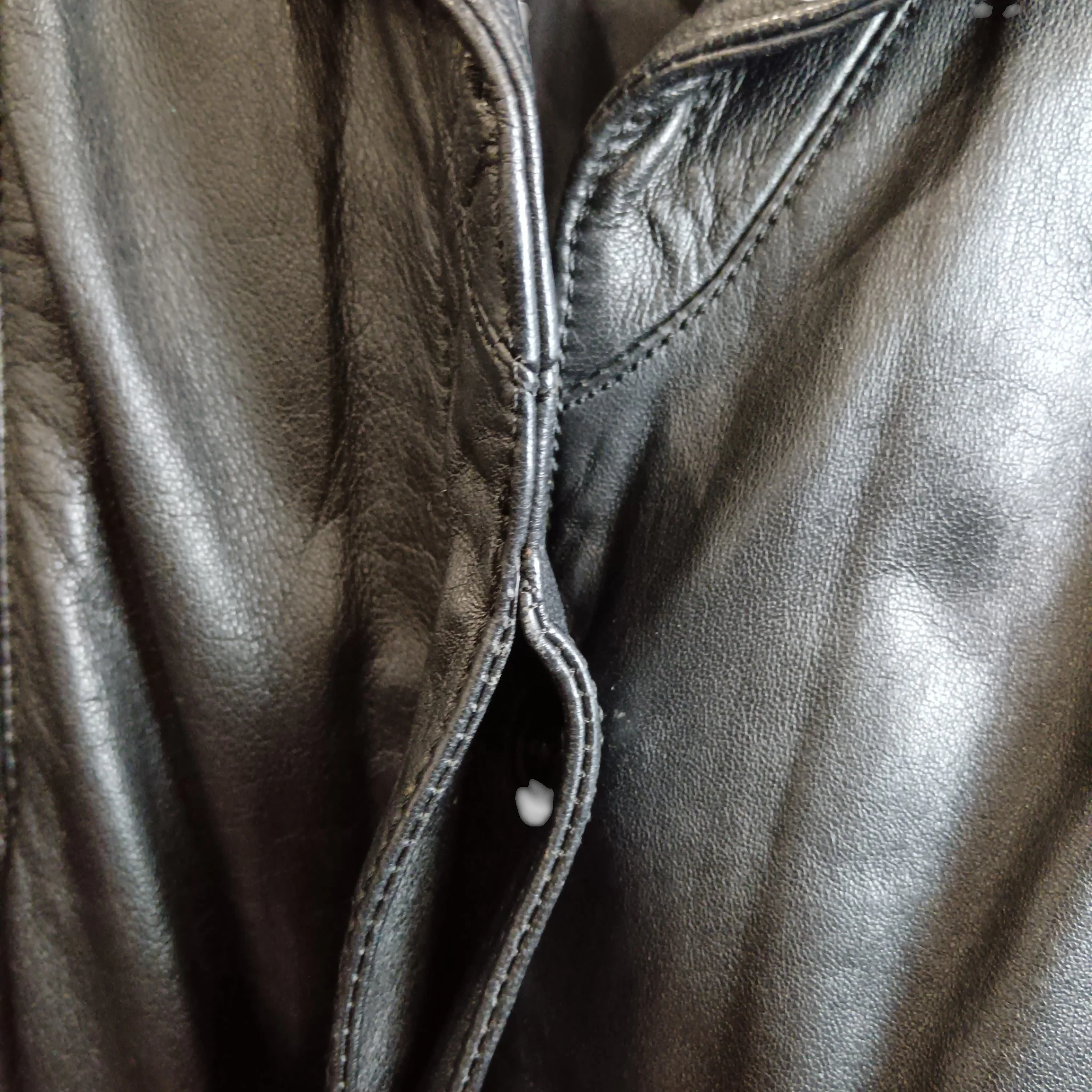 Unbranded Vintage Black Leather Women's Jacket UK X-Large Womenswear | Pre-loved - Image 4