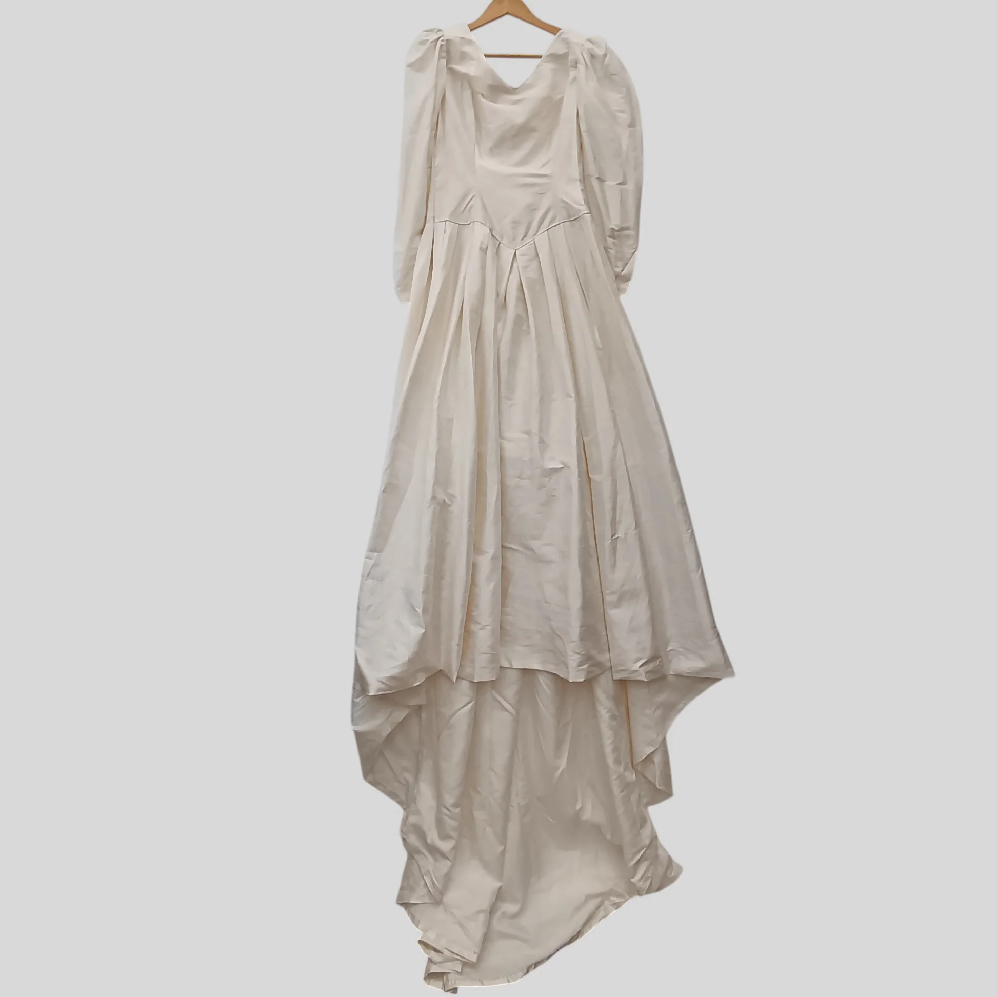 Vintage Catherine Nicoll Champagne Hi-low Wedding Dress Sleeved Back Bow UK Large Womenswear | Pre-loved
