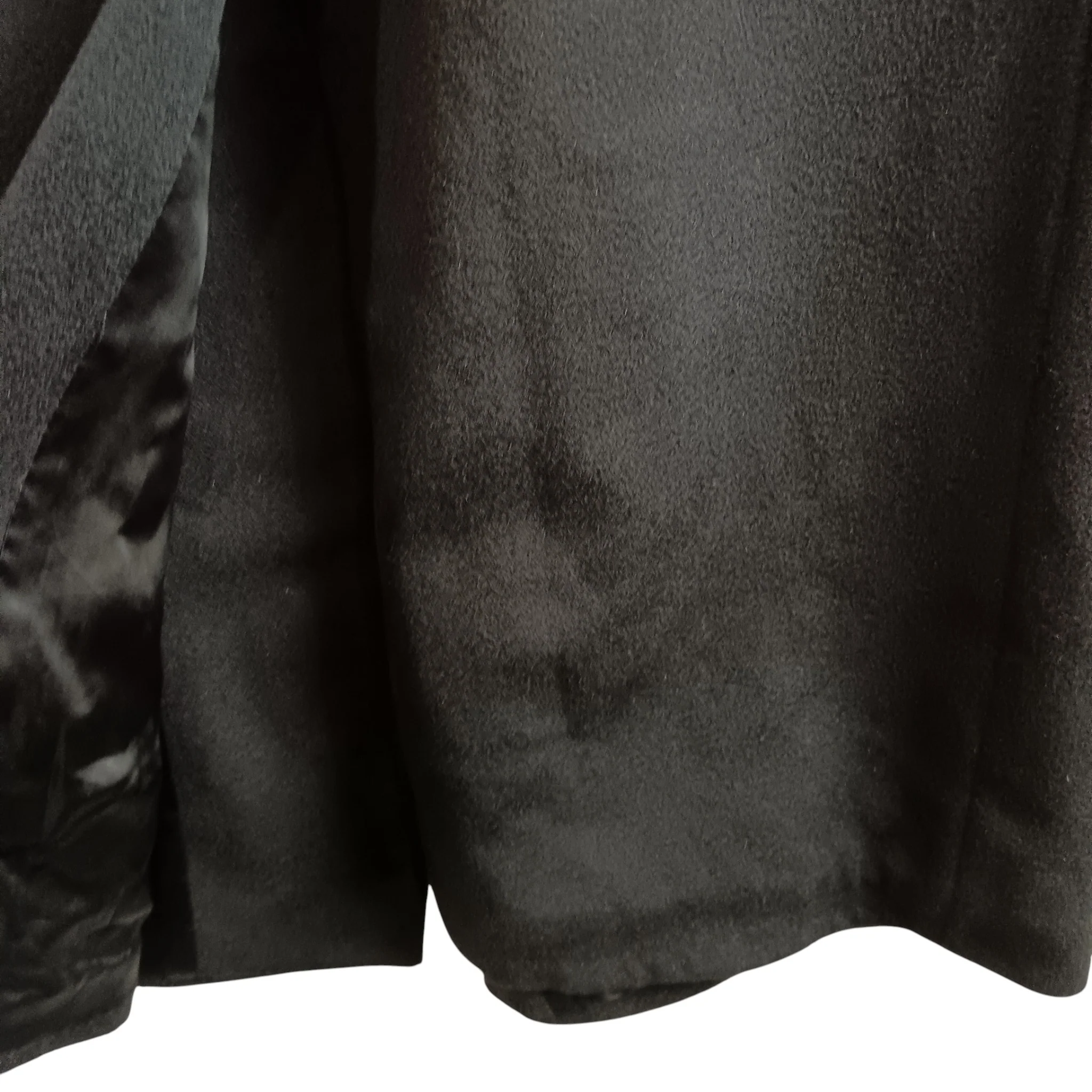 Vintage Dalah London Black Pure Cashmere Men's Overcoat UK Small Menswear | Pre-loved - Image 6