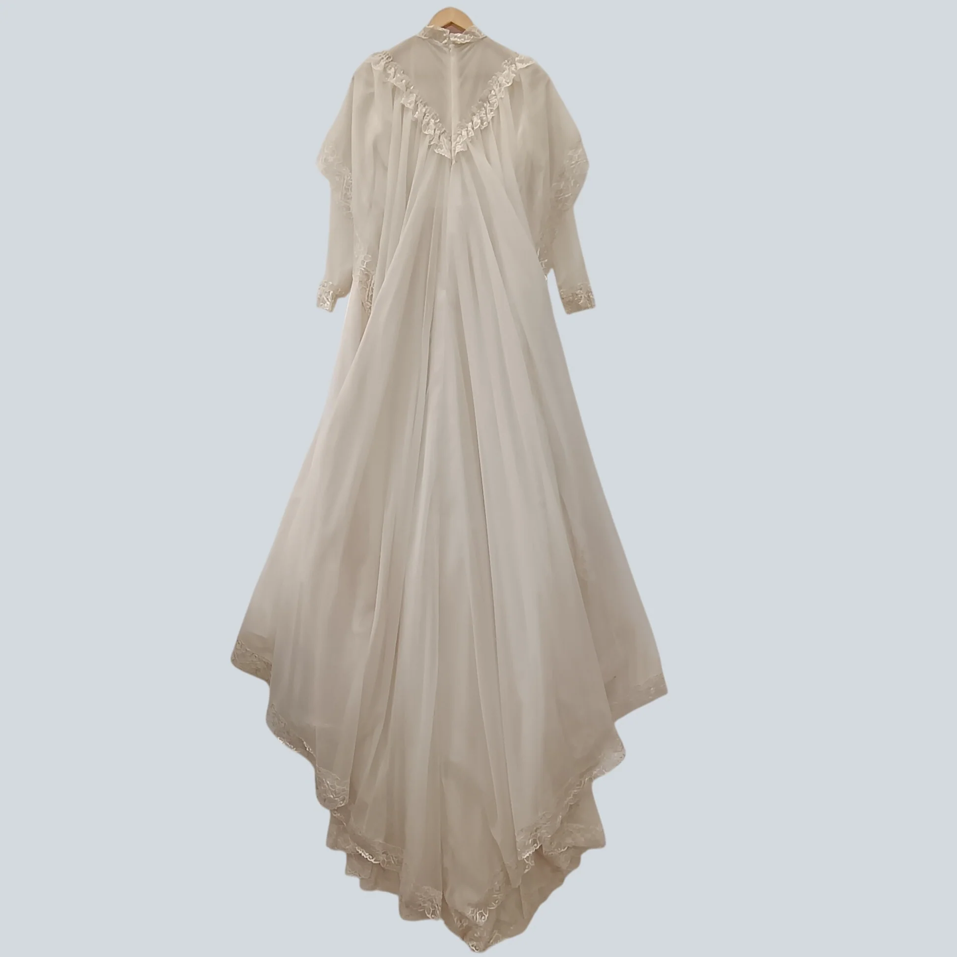 Vintage Empire Ivory  Hi-low Wedding Dress Sleeved Cap UK Medium Womenswear | Pre-loved - Image 2