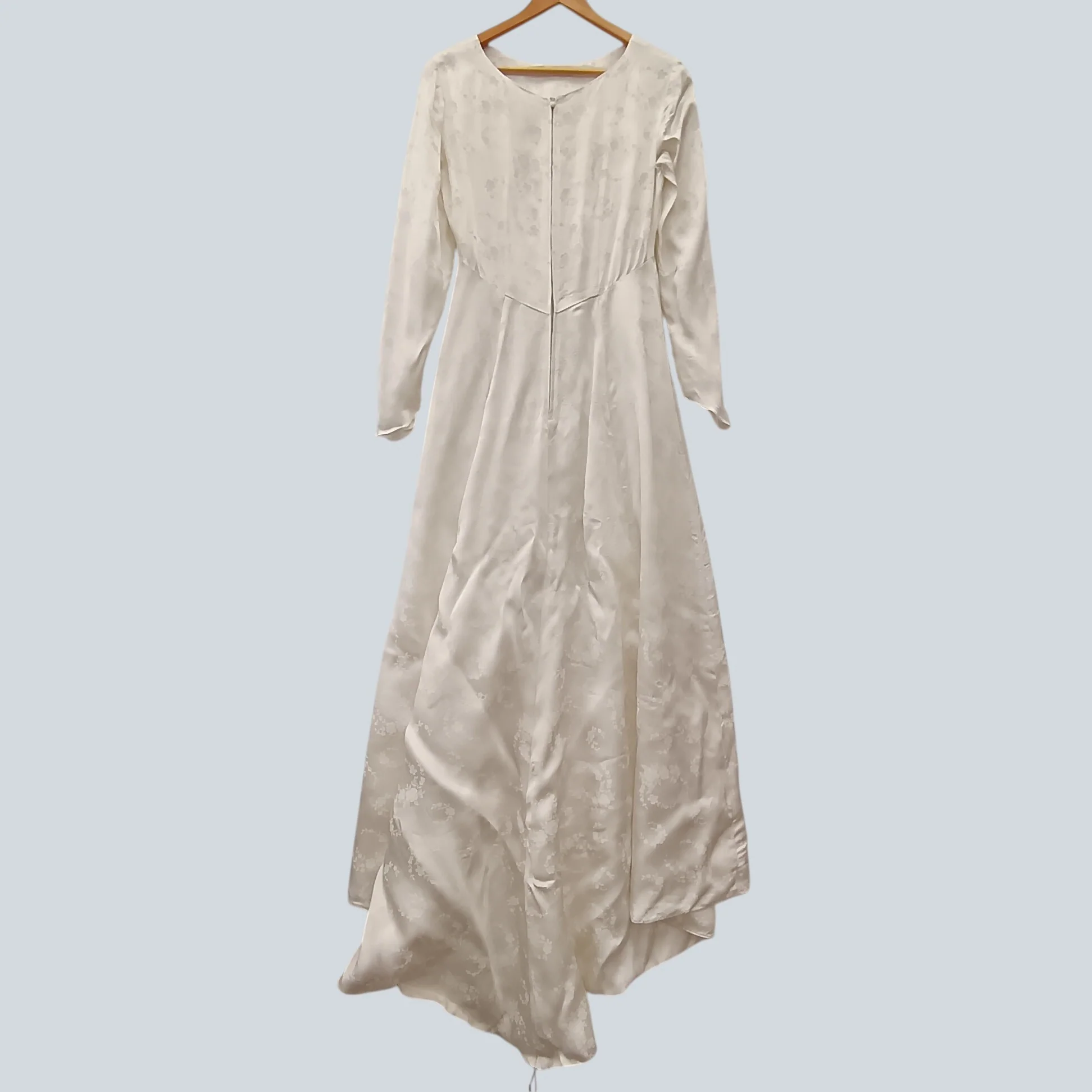 Vintage Empire Style White Satin Floral Pattern Hi-low Wedding Dress UK Medium Womenswear | Pre-loved - Image 2