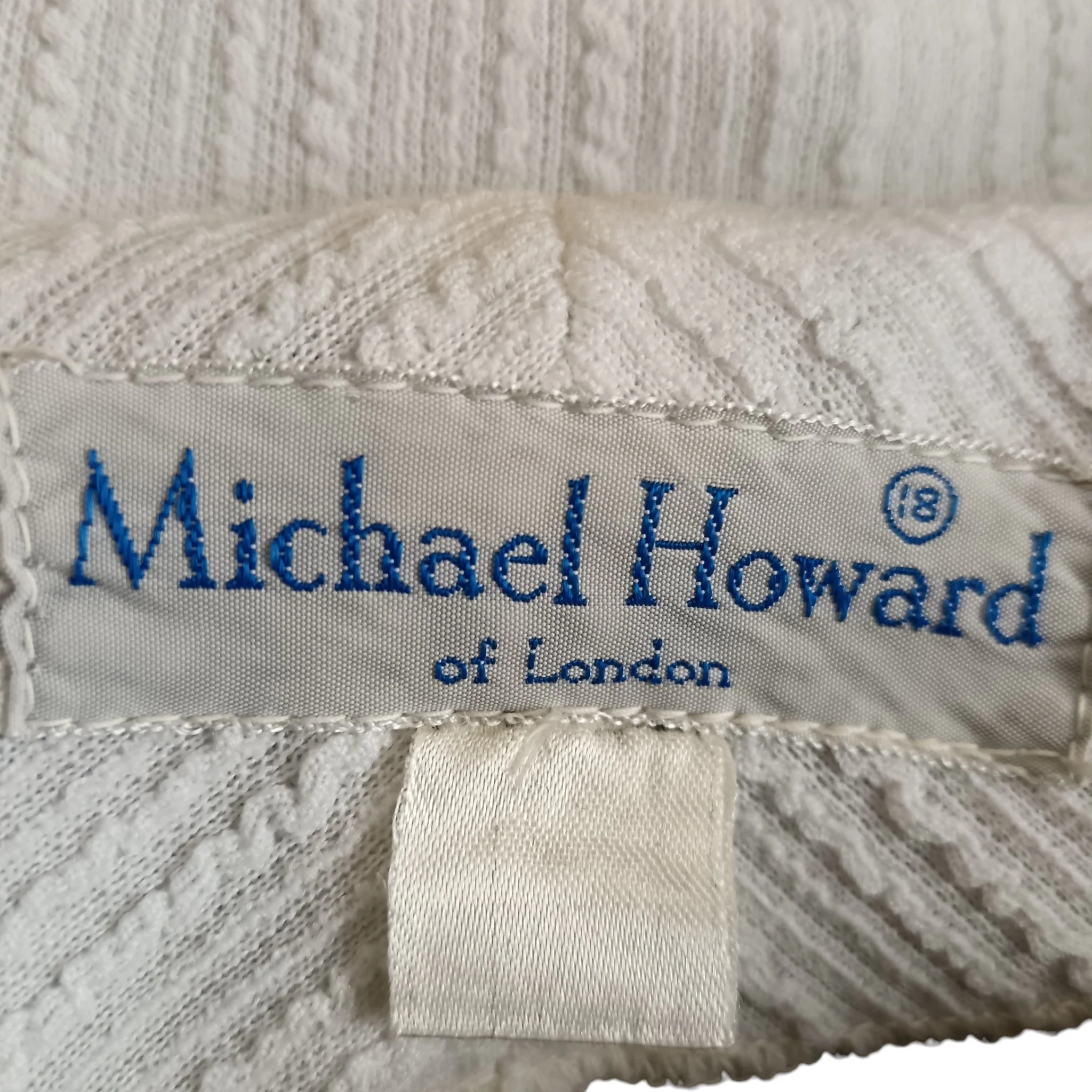 Vintage Michael Howard  Dark Blue Ladies Set Jacket ans Skirt UK 18 - Womenswear | Pre-loved - Image 3