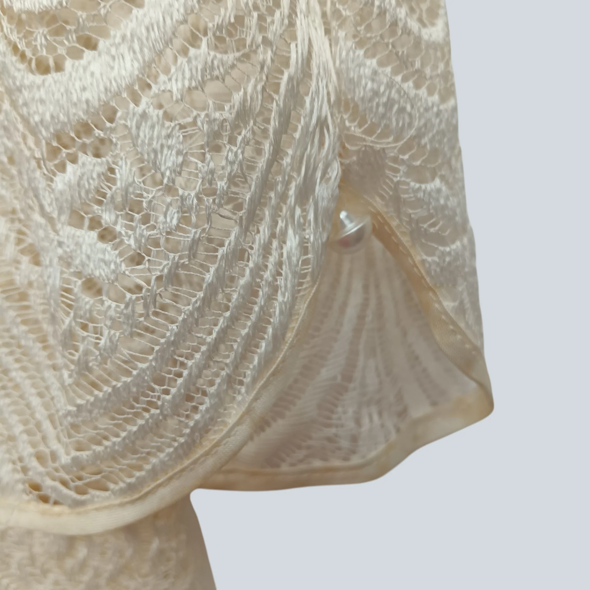 Vintage Style Cream Midi Special Occasion Dress Cream Lace Top Layered UK Medium Womenswear | Pre-loved - Image 4
