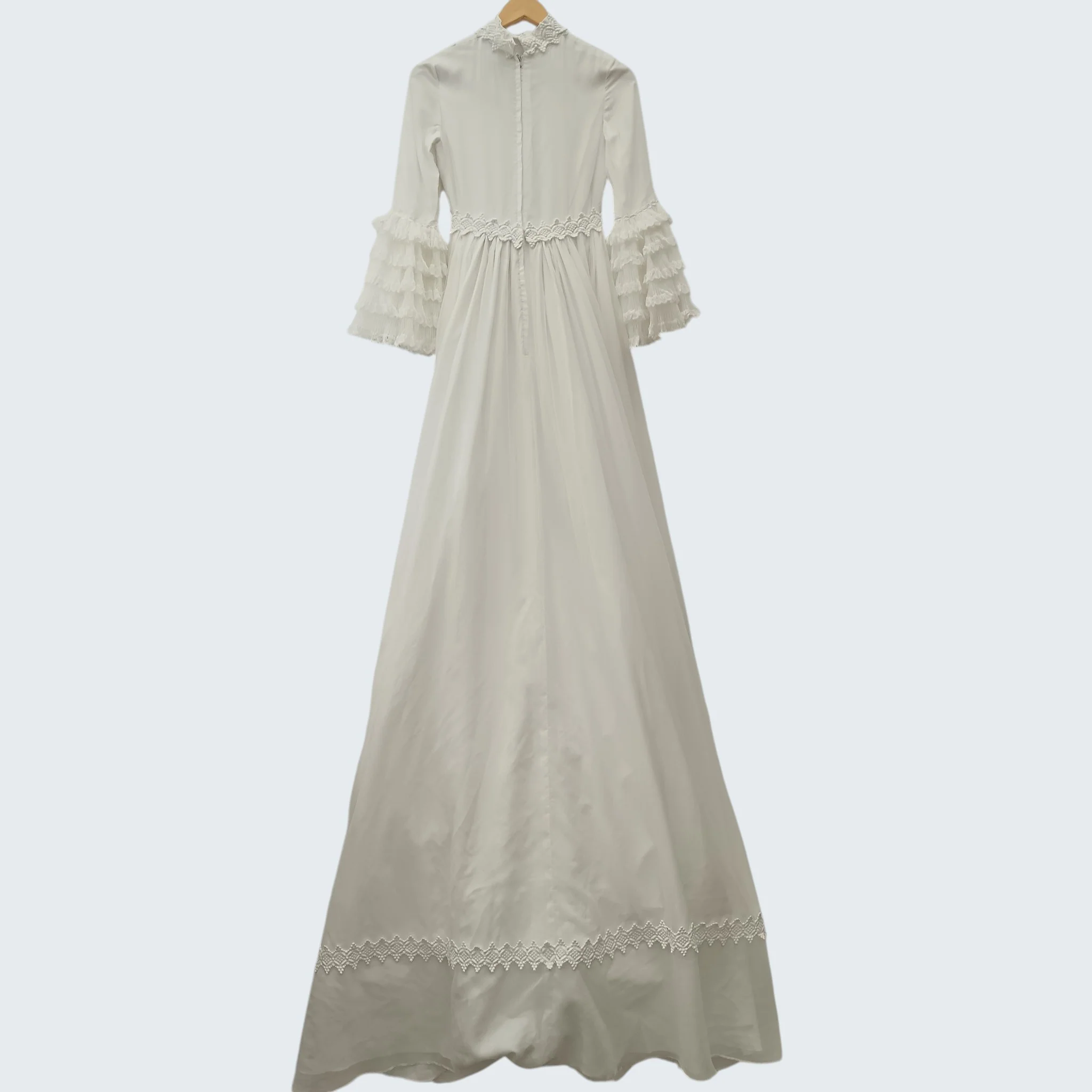 Vintage Wedding Dress With Lace Floral Trims Flutter Sleeves UK X-Small Womenswear | Pre-loved - Image 2