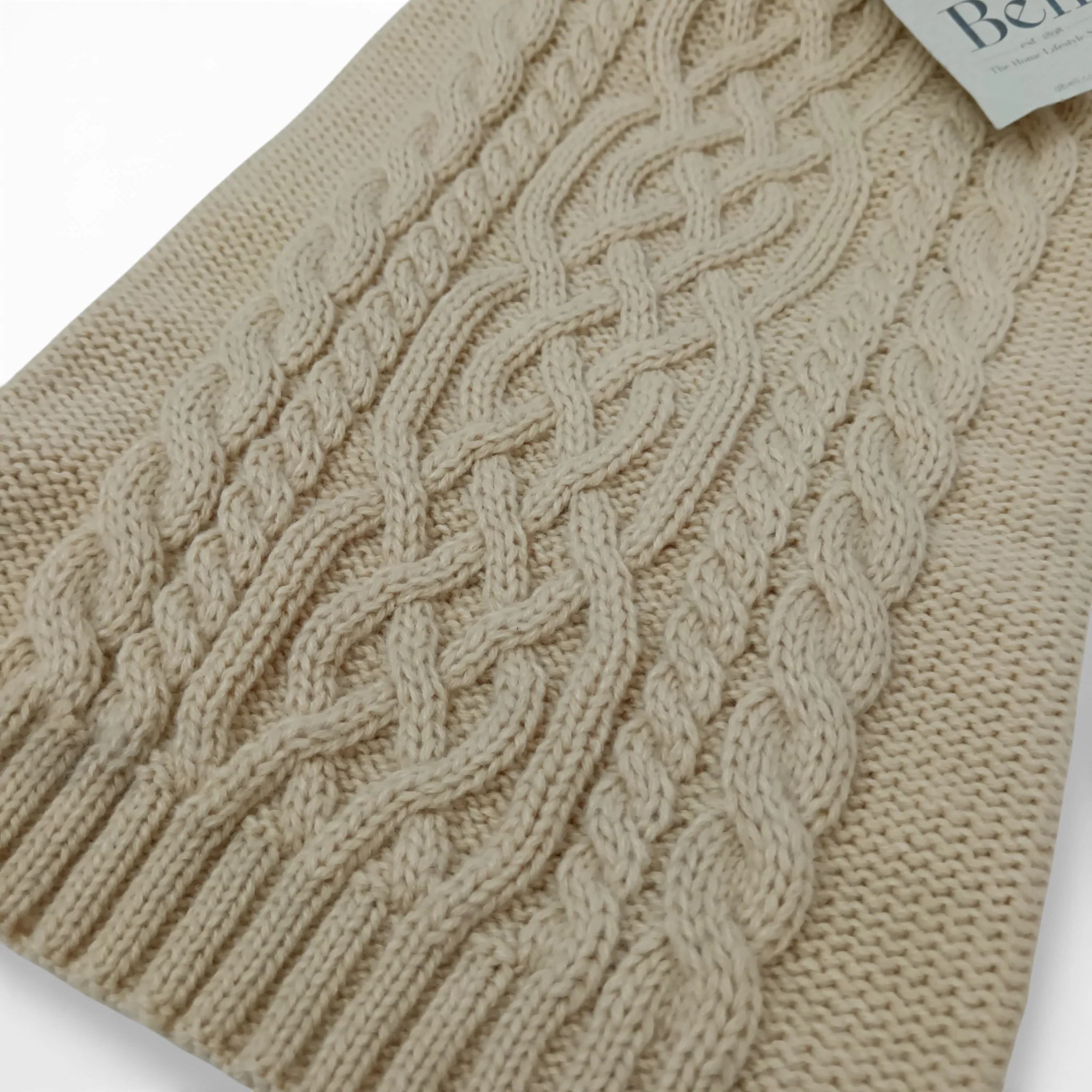 Wagytail Dog Jumper Knitted Cream Size Medium | Pre-loved - Image 6