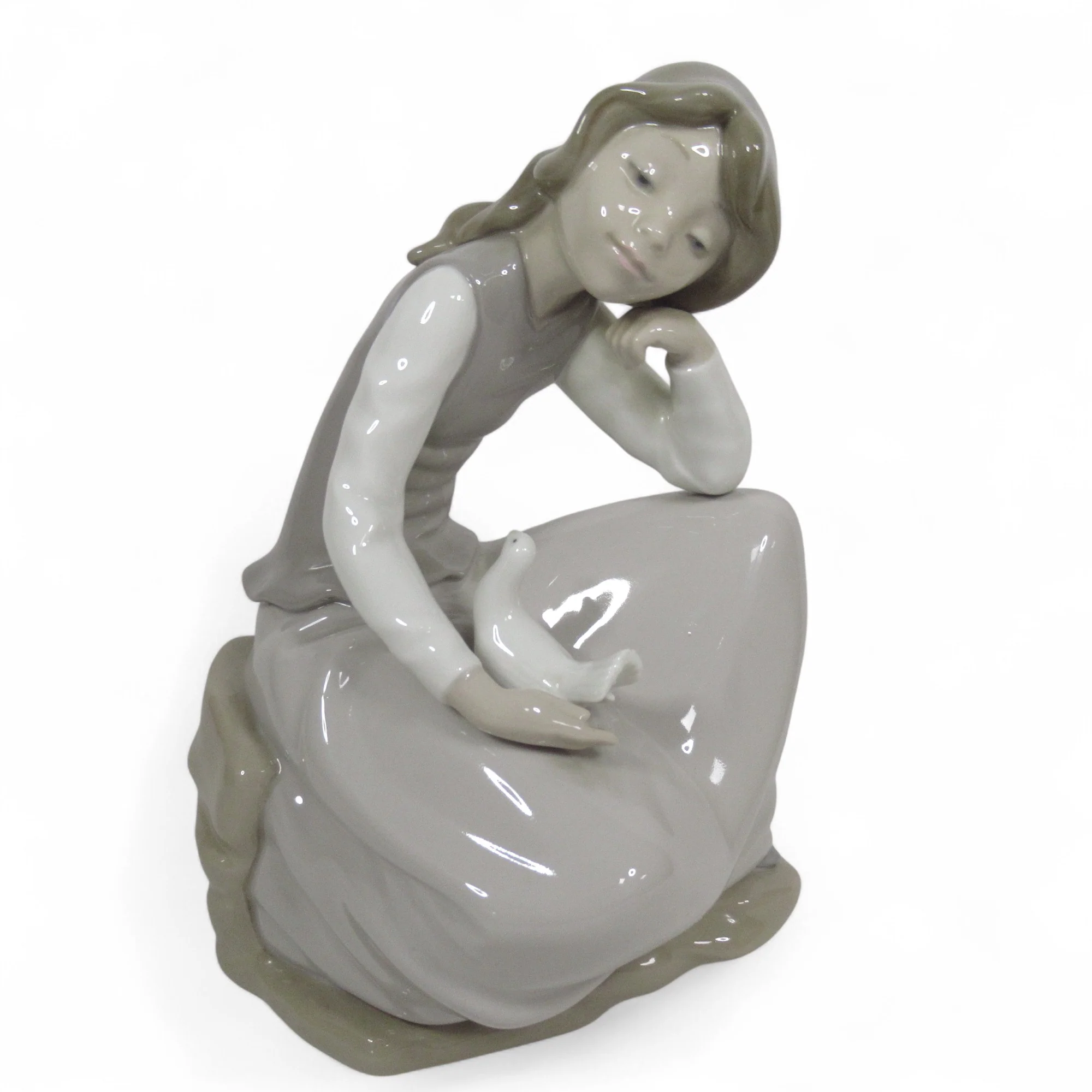 Nao by Lladro Girl With Dove Figurine 9" Porcelain 1981 | Pre-Loved