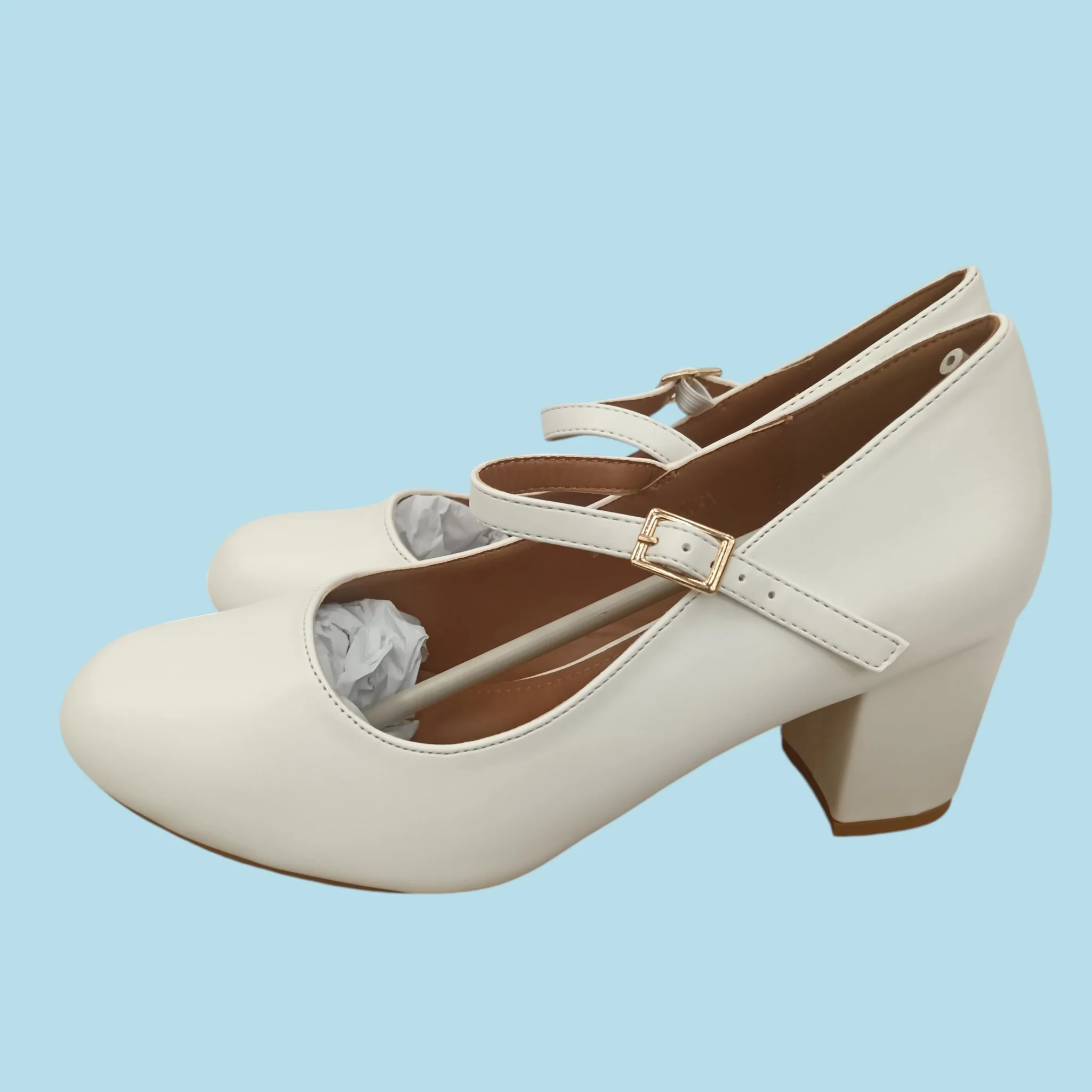 Ladies Where's That From White Dolly Shoes Block Heel Strapped Boxed UK 7 Womenswear | Pre-loved - Image 3