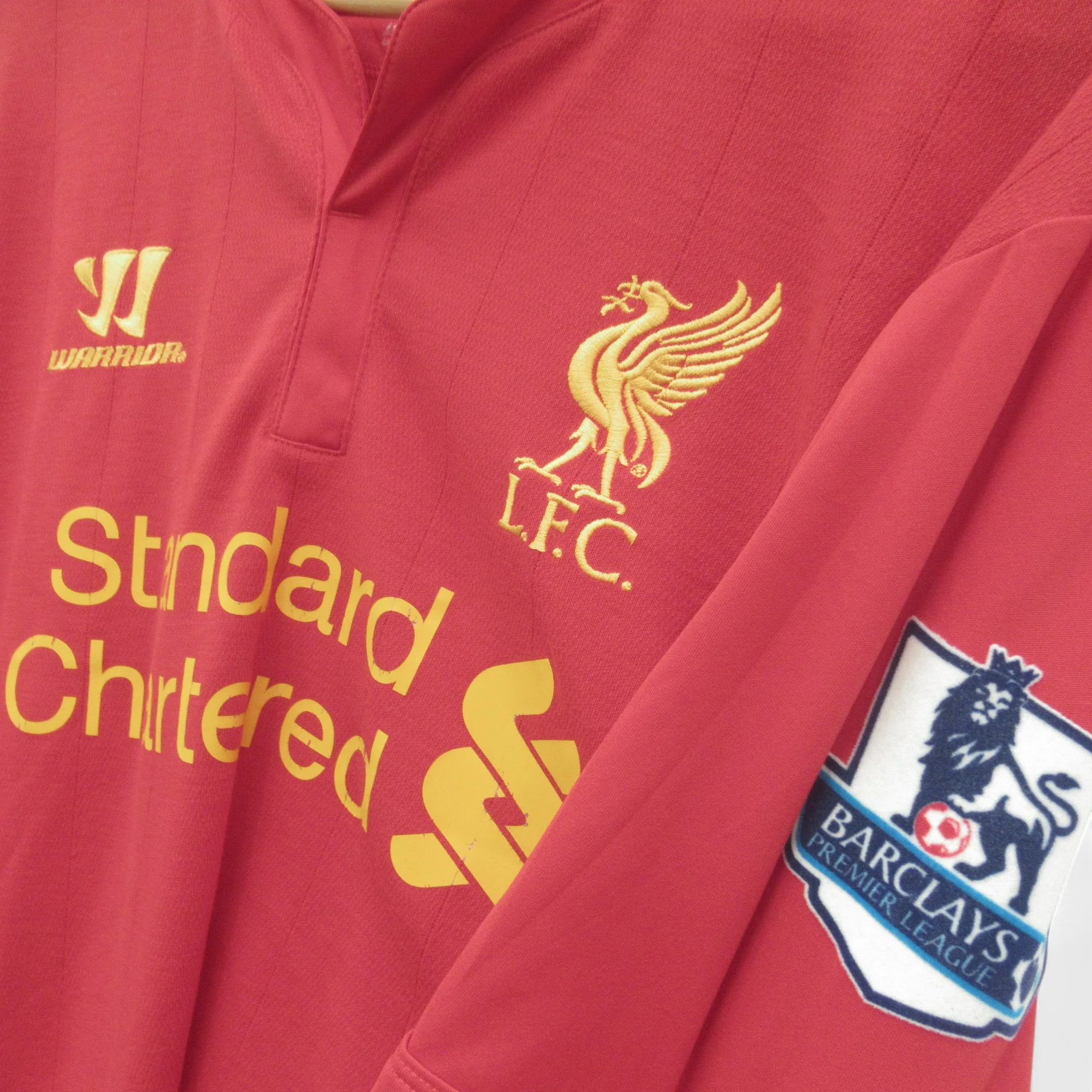 Men's Liverpool FC LFC Football Shirt UK Large 2012/13 | Pre-loved - Image 6