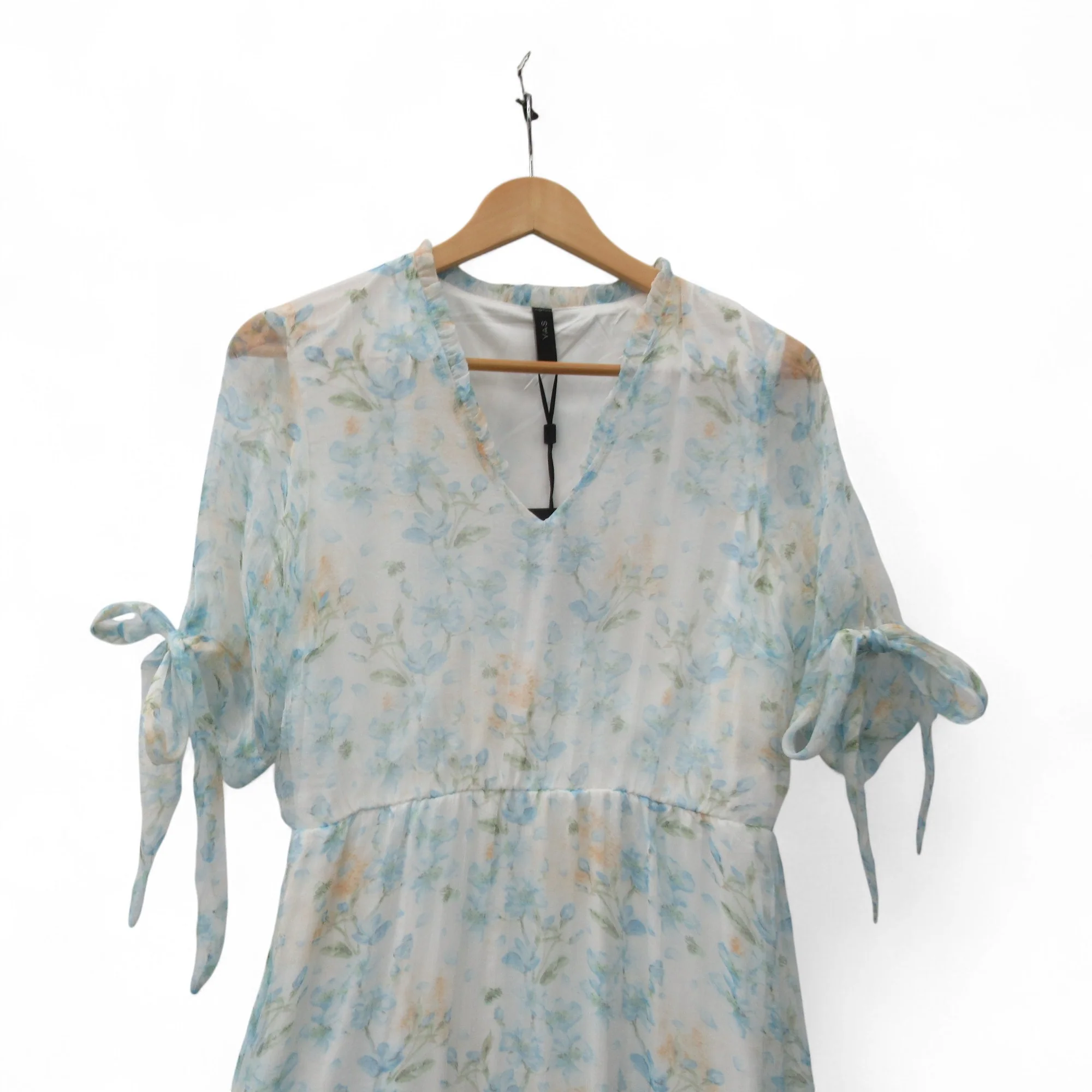 Y.A.S Floral Dress UK 10 Pastel Blue Womenswear | Pre-loved - Image 2