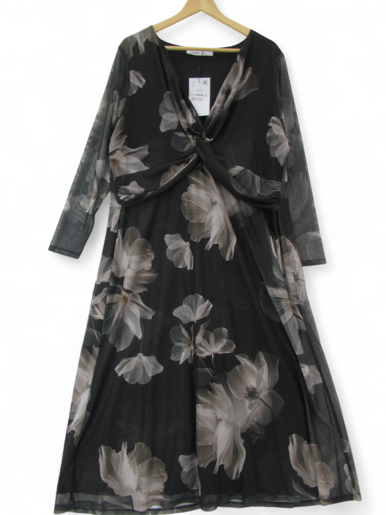 Yours Clothing London Dress UK 22 Floral Womenswear | Pre-loved