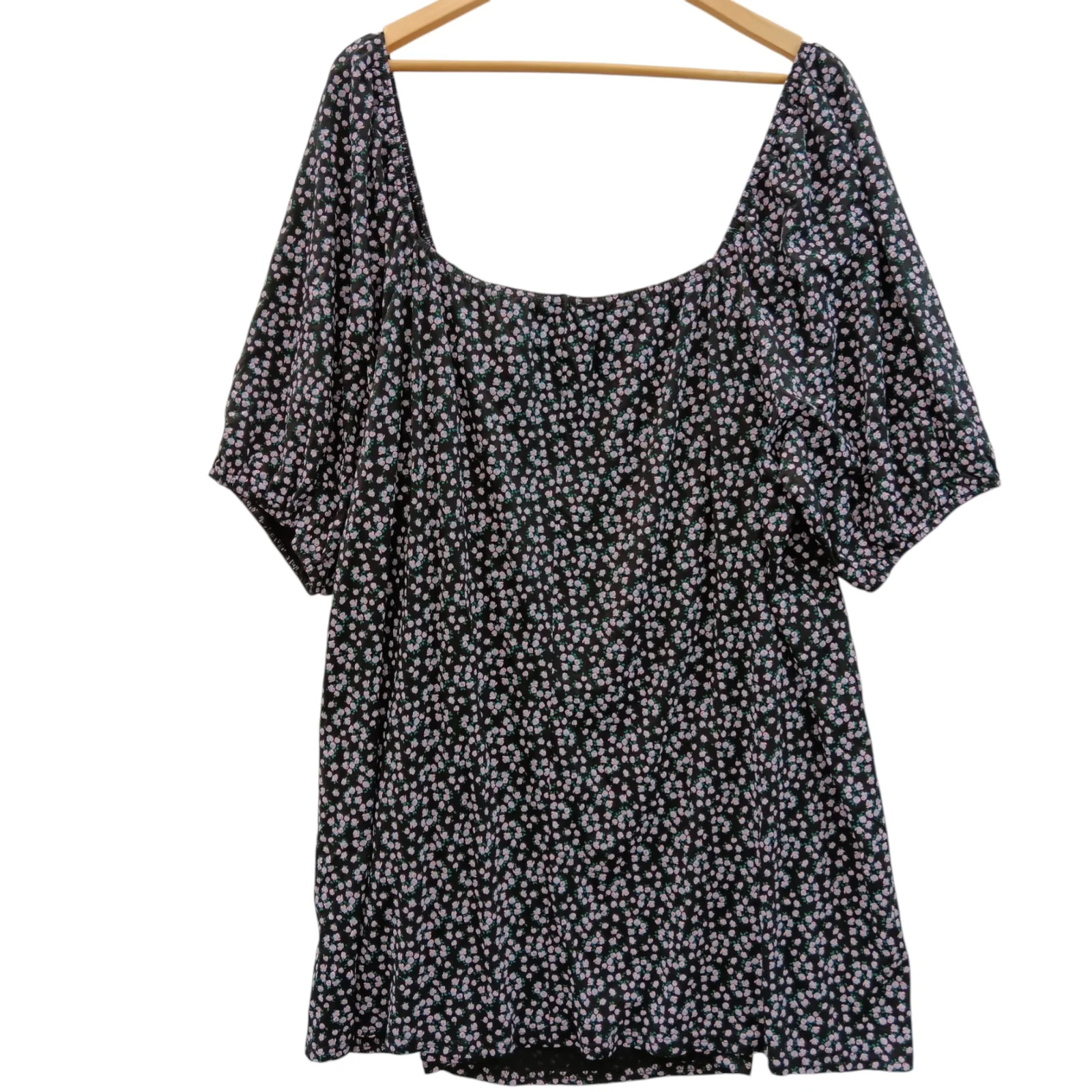 Yours London Black Floral Print Top UK 26-28 Womenswear | Pre-loved - Image 2