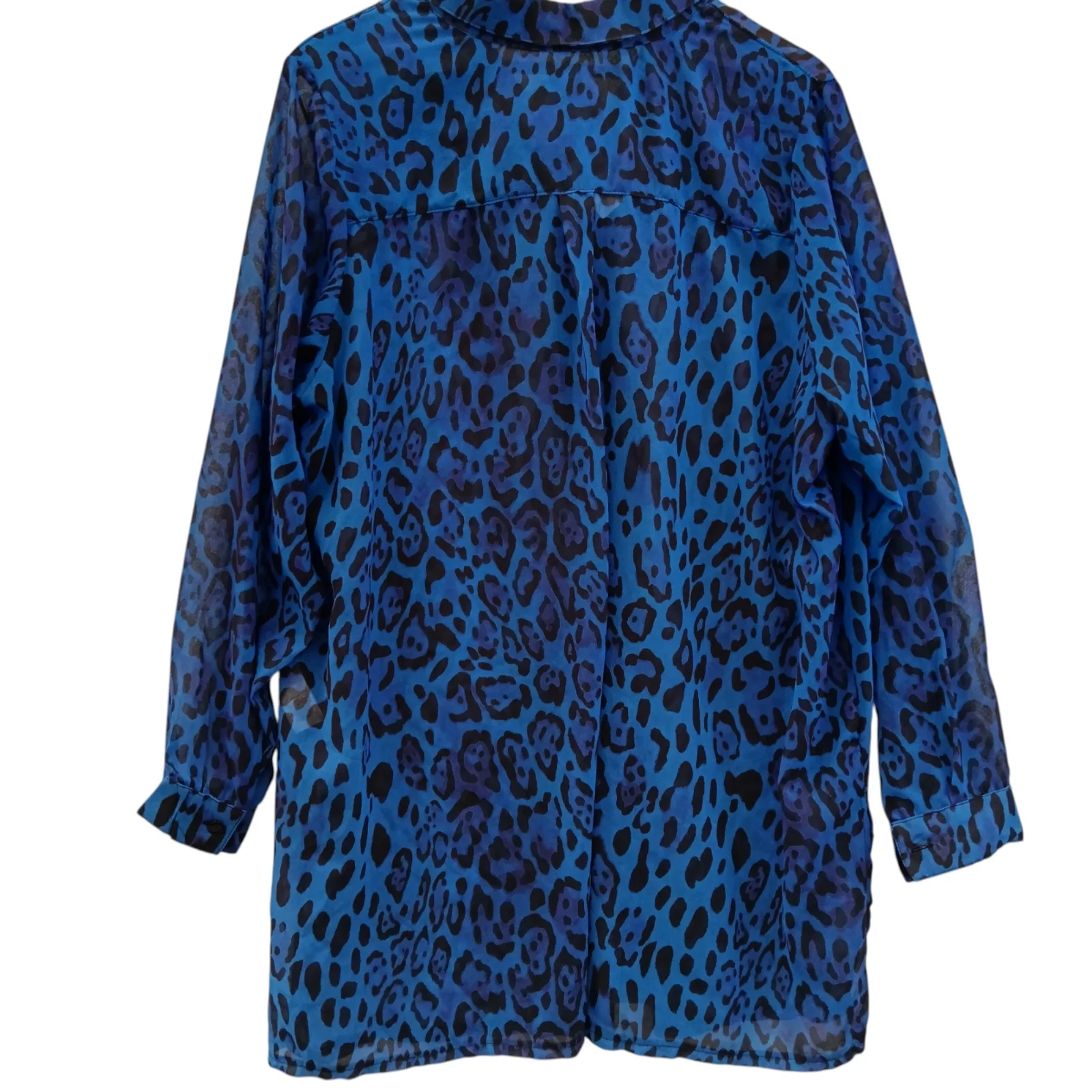 Yours London Blue Animal Print Shirt UK22 Womenswear | Pre-loved - Image 2